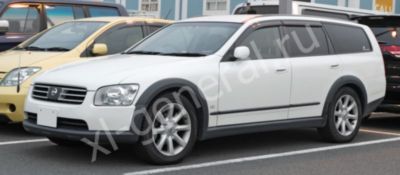 Лобовое стекло Nissan Stagea II